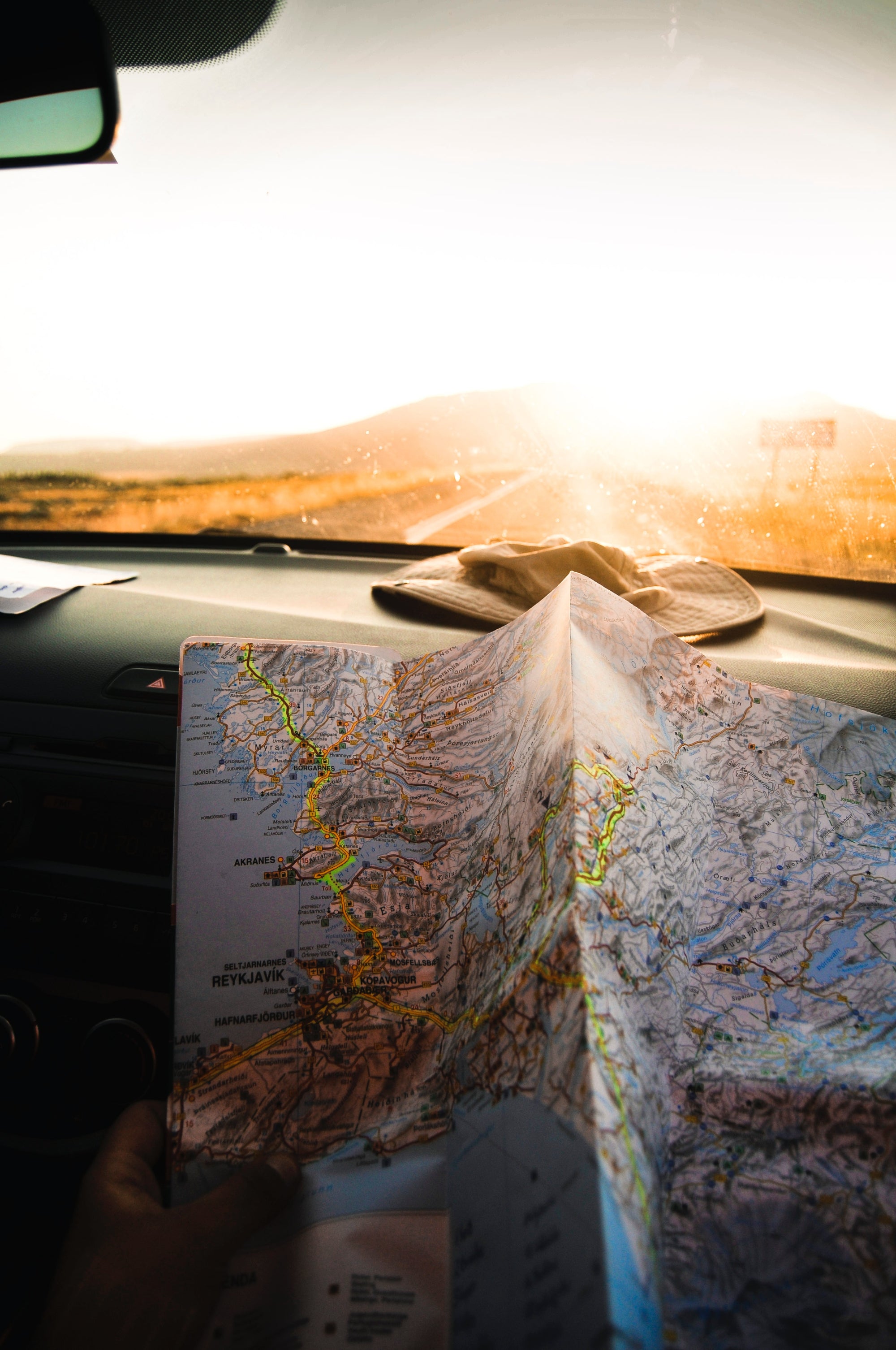 Local & Long Distance Small Residential & Business Moves